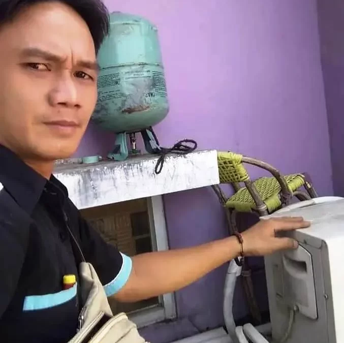 Teknik Surajaya menyediakan jasa servis pendingin udara yang terpercaya serta berkualitas di Depok